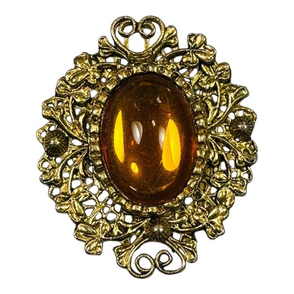 Early 1940s Art Nouveau Czech Gold Filigree Sash Pin With Amber-Colored Gemstone - Picture 3 of 7